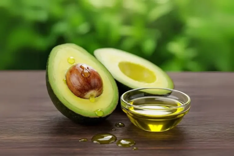 Avocado halves and avocado oil